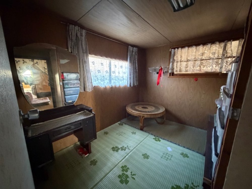 A single-story house where you can live peacefully surrounded by nature!