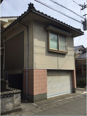 1970s wood house, 2-min walk to station, Fukui