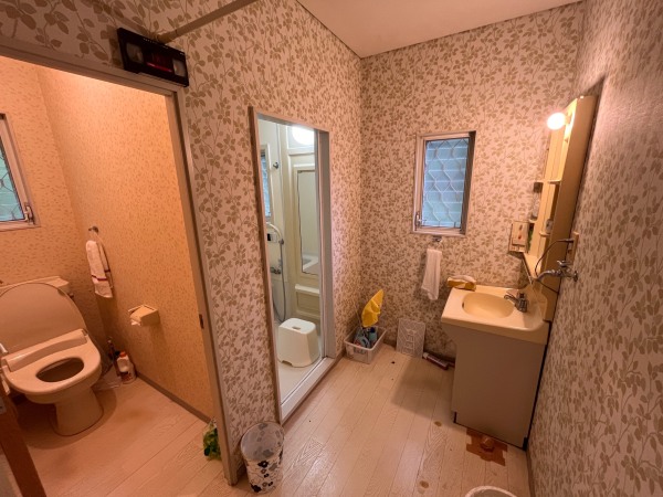 1990s wood house in Tottori