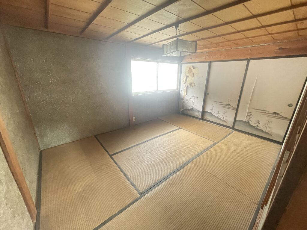 1970s wood house in Nara