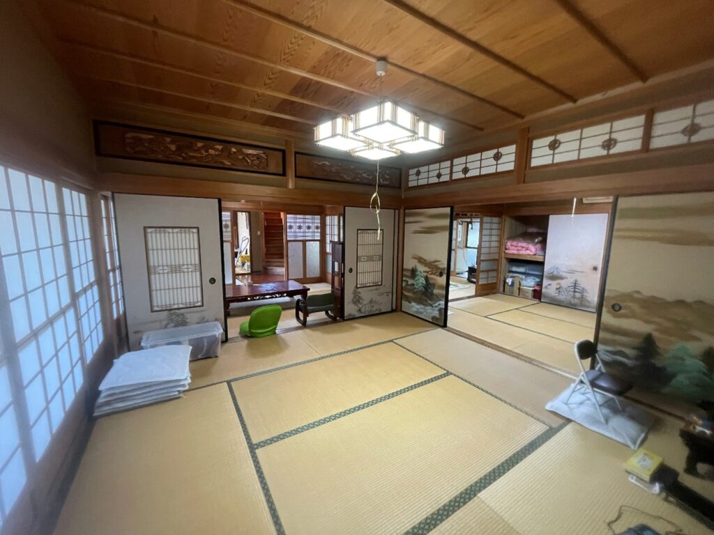 1970s wood house with storehouses in Nara