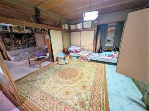 1960s wood house, 1-min walk to station, Shimane