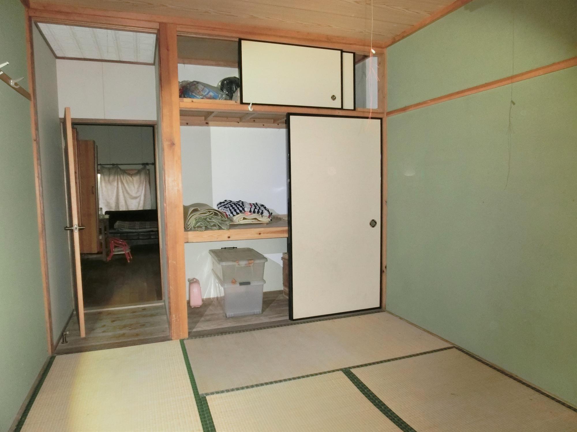 1980s wood house in Fukuoka