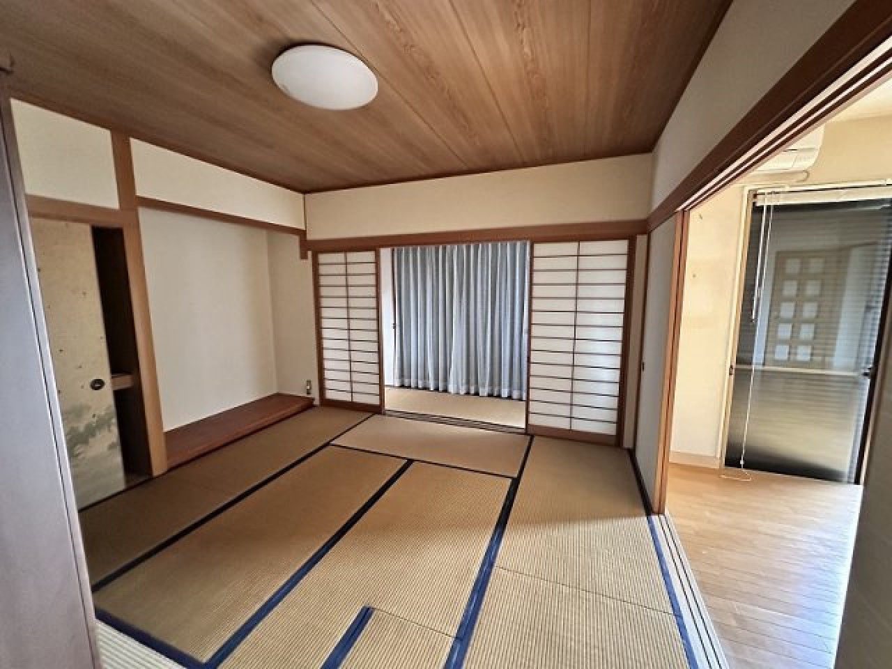 1980s steel-frame house, 2-min walk to station, Tochigi