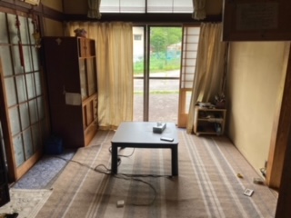 1970s wood house on a large plot in Nagano