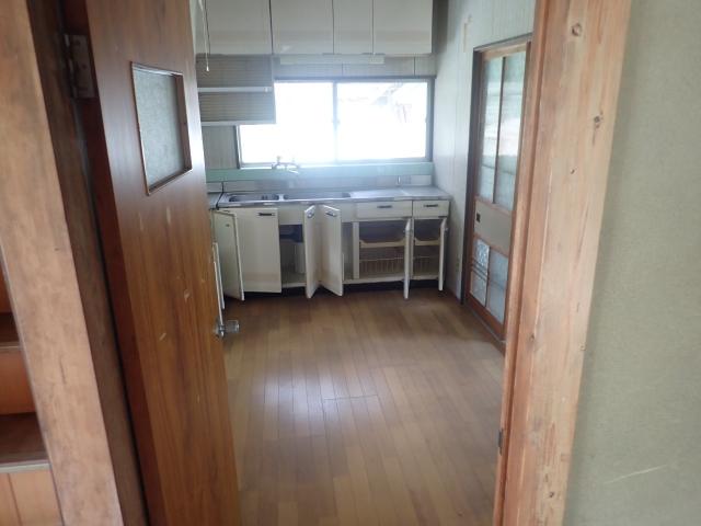 1970s wood house in Oita