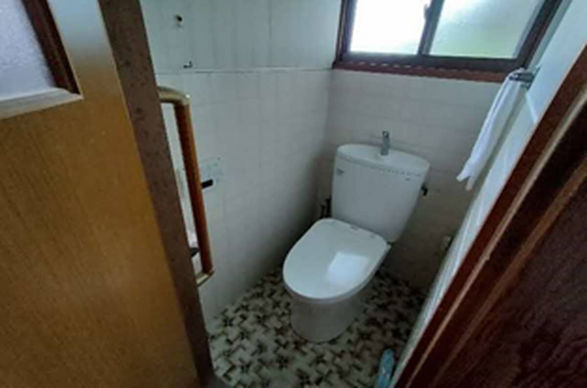 1960s wood house, 14-min walk to station, Hiroshima