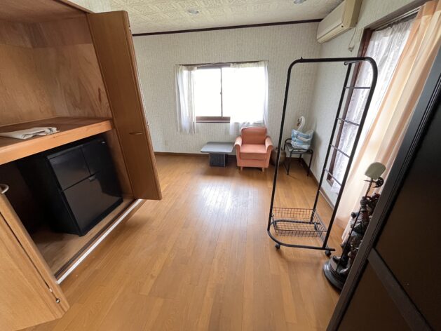 1980s wood house in Ehime