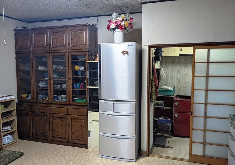1970s wood house, 6-min walk to station, Aomori