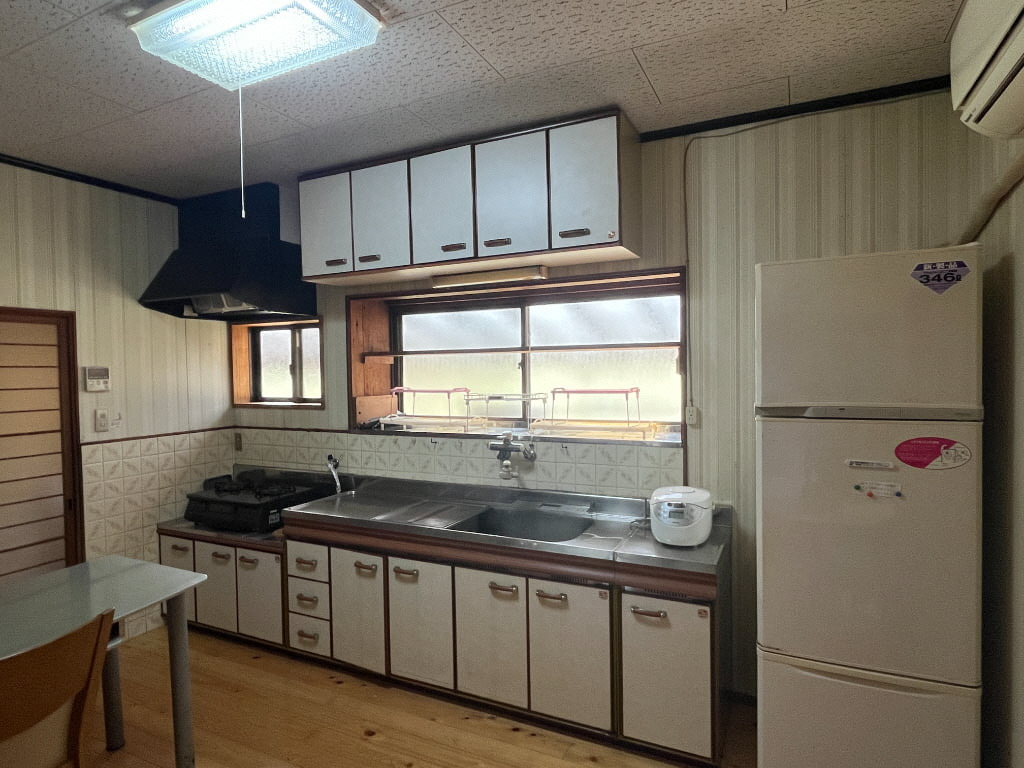 1980s wood house in Nagasaki