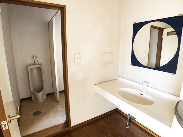 1990s wood house, 7-min walk to station, Aomori