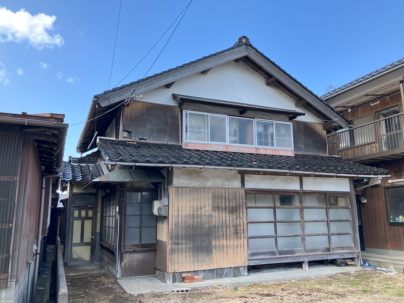1950s wood house, 1-min walk to station, Tottori