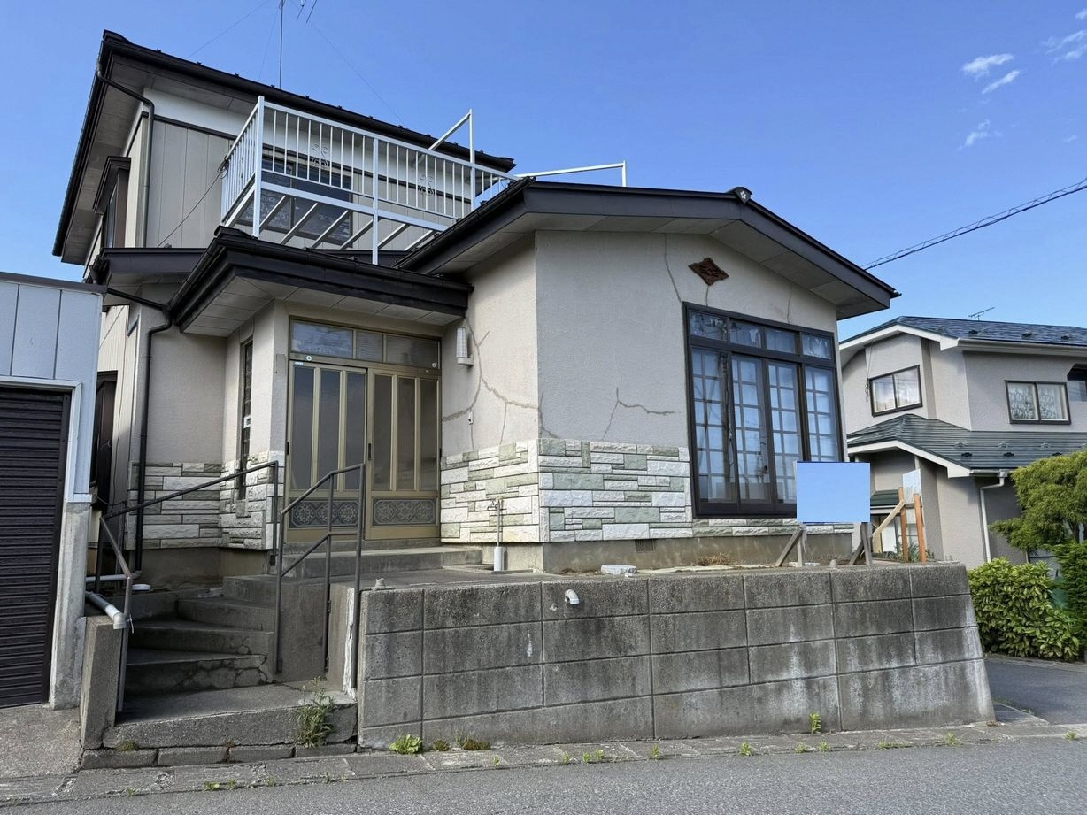 1970s wood house in Hachinohe
