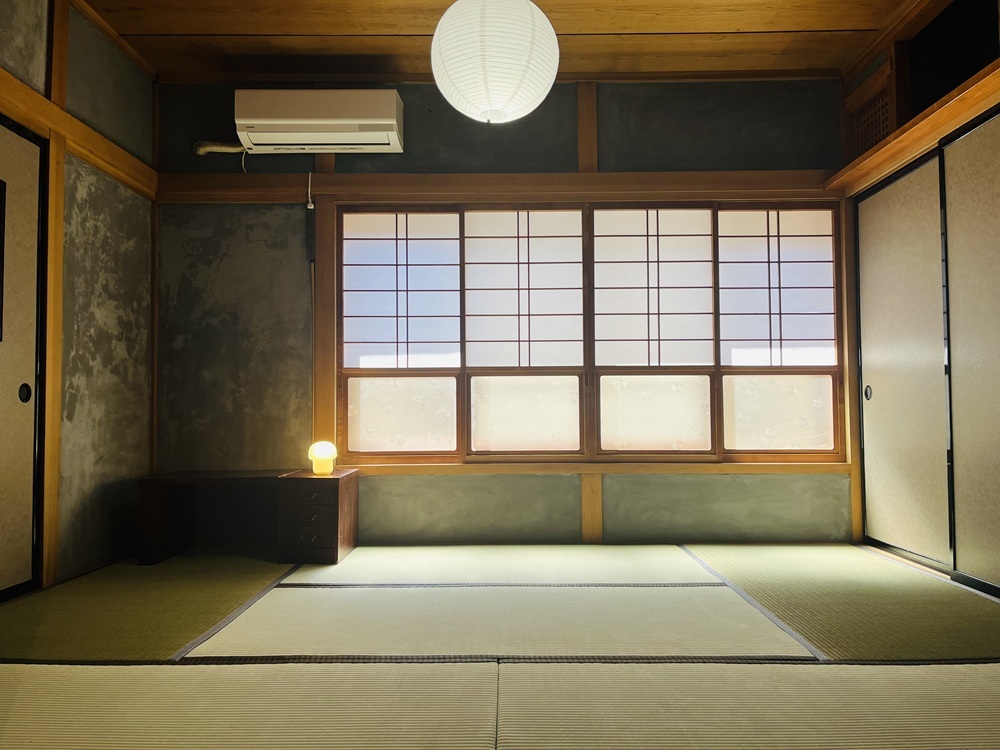 1980s wood house, 9-min walk to station, Iwate
