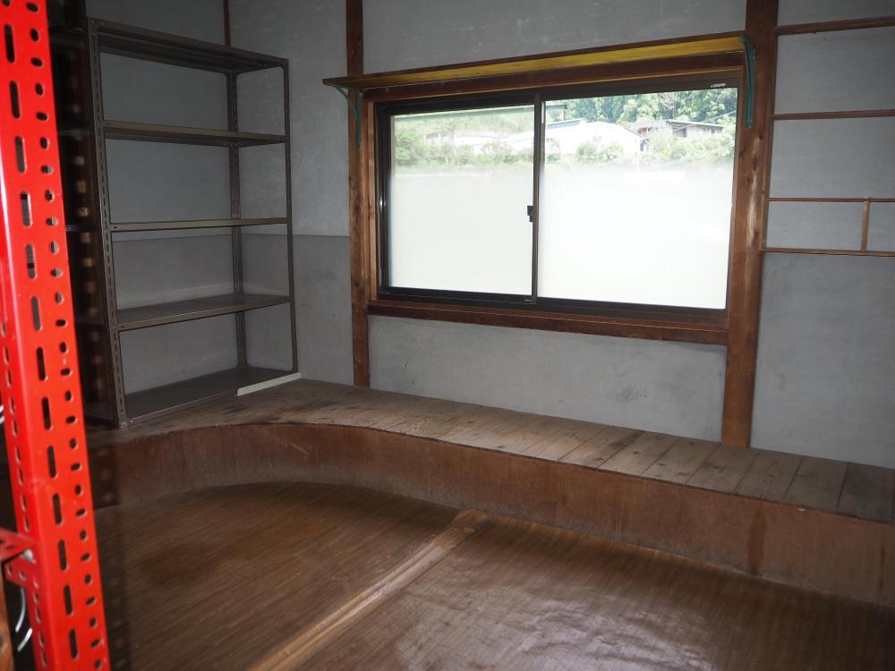1960s wood house in Tokushima