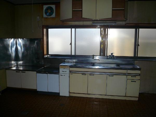 1980s house in Chikuma