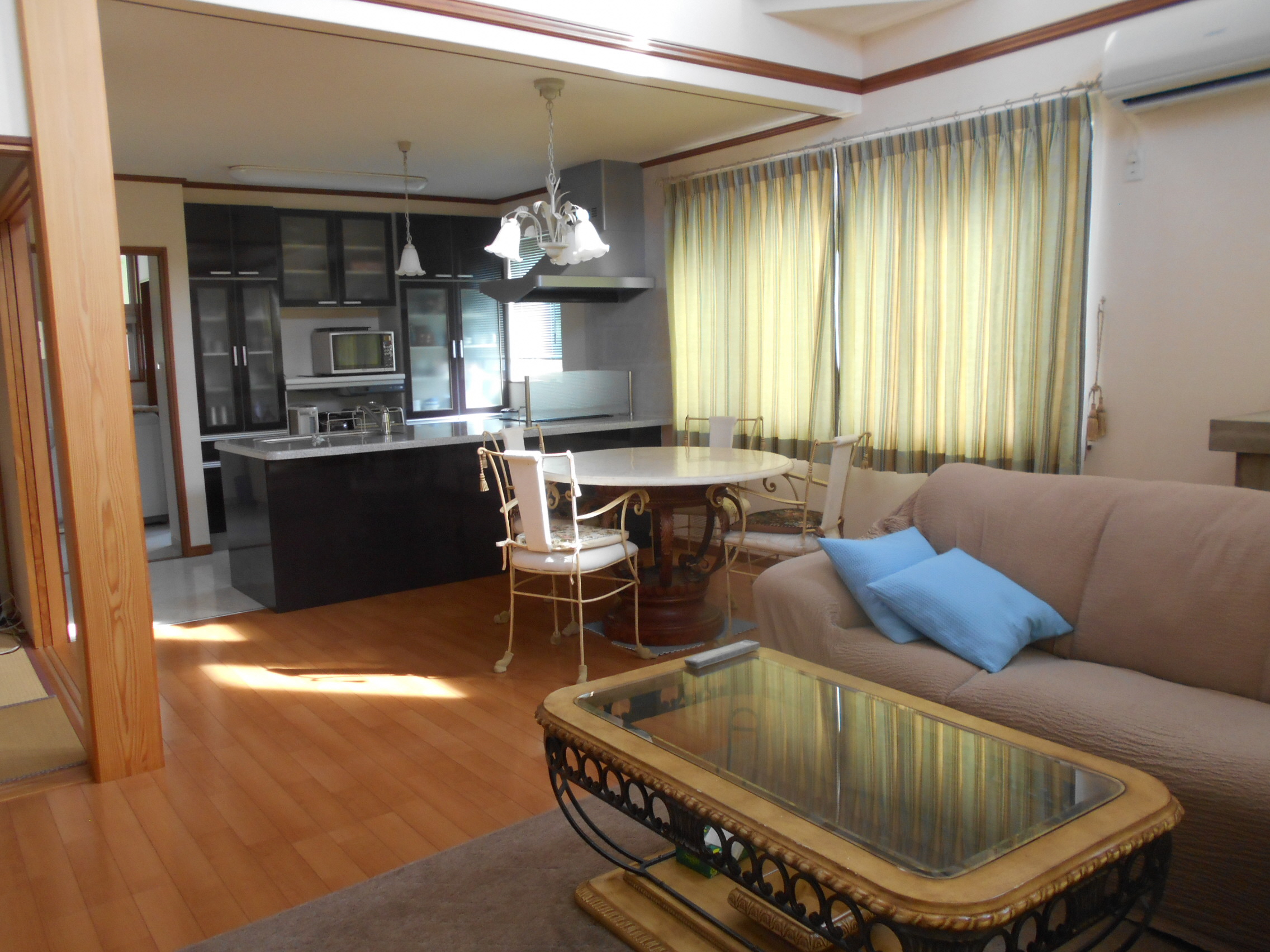 2000s wood house, 18-min walk to station, Iwate