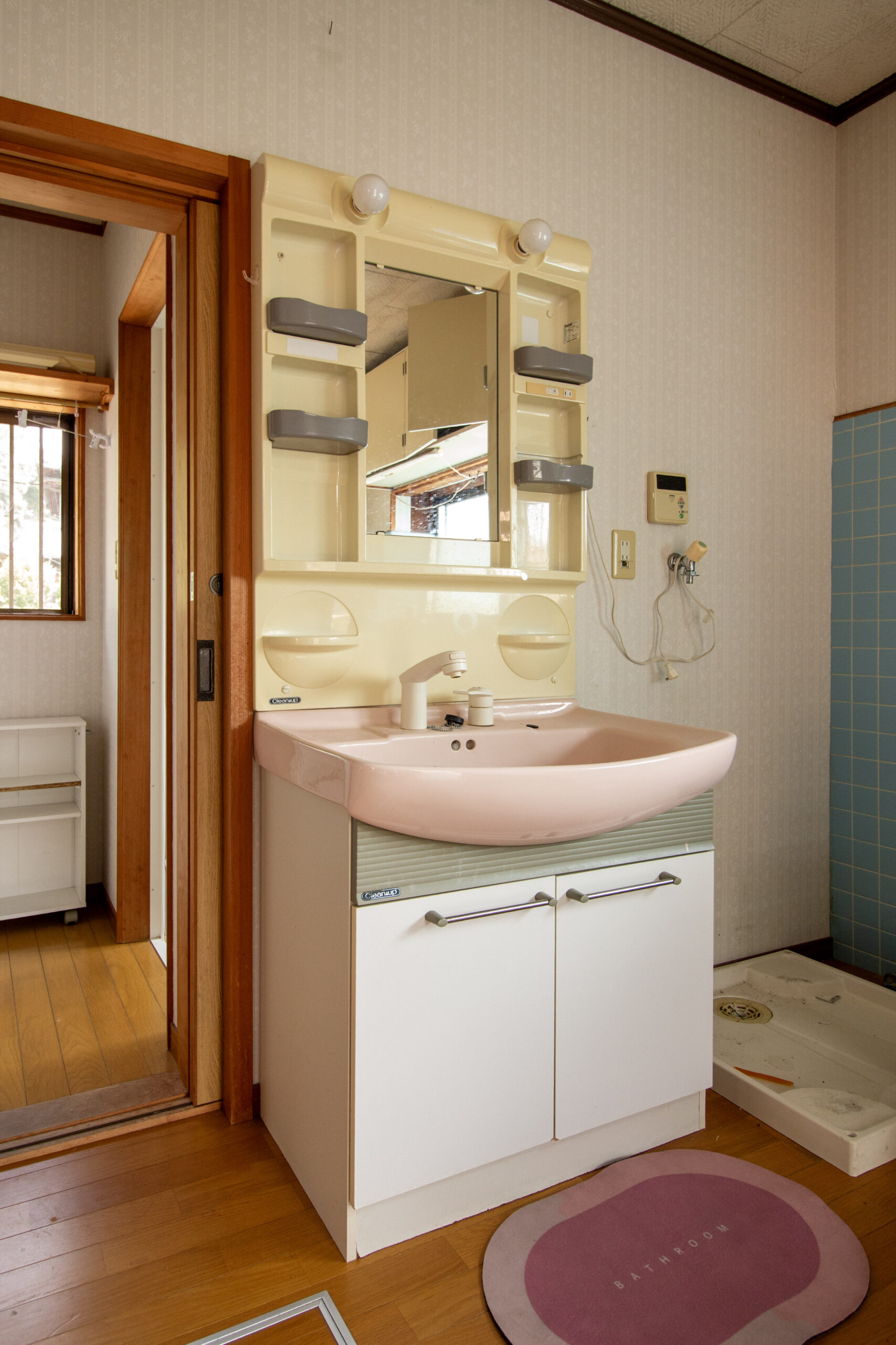 1980s wood house in Matsusaka Kahada