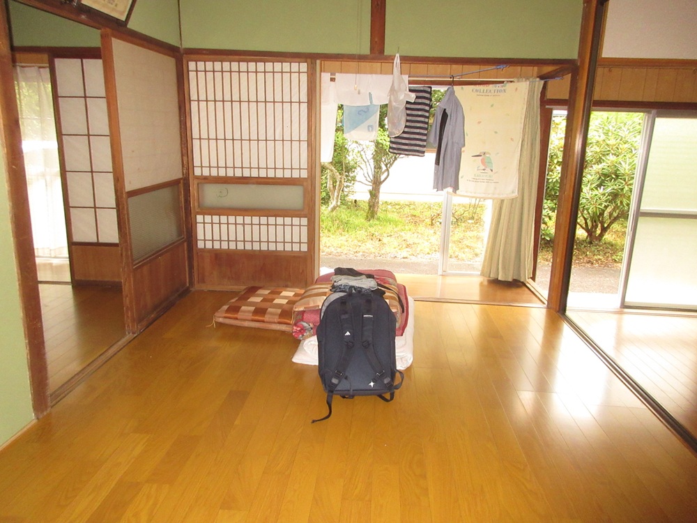 1950s wood house, 12-min walk to station, Iwate
