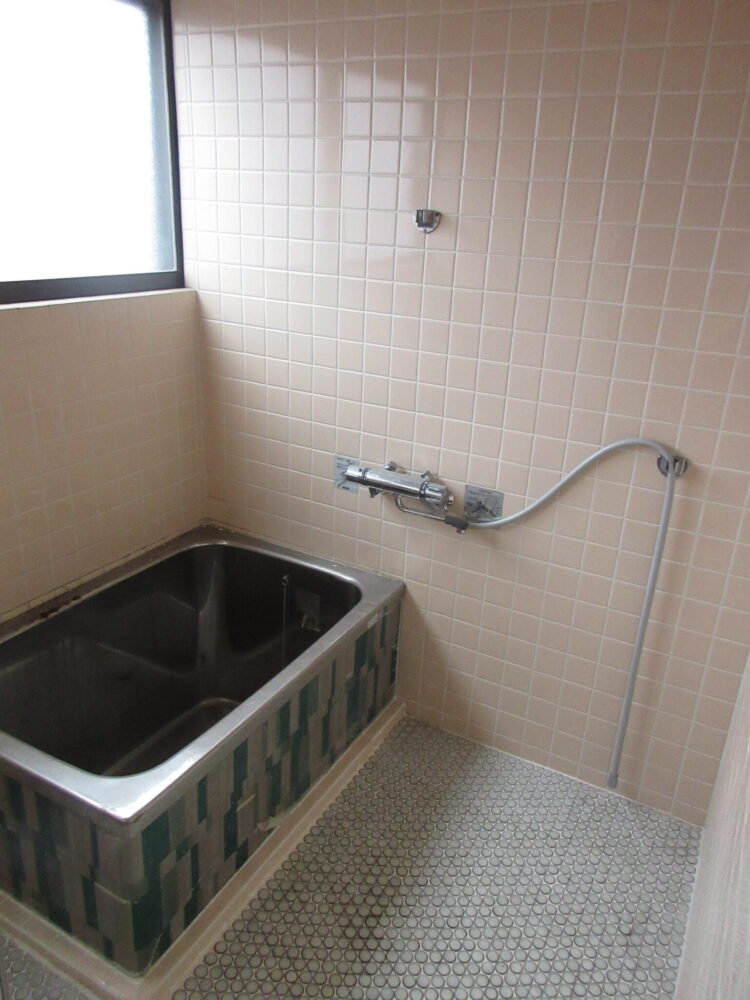 1980s house, 6-min walk to station, Iwate