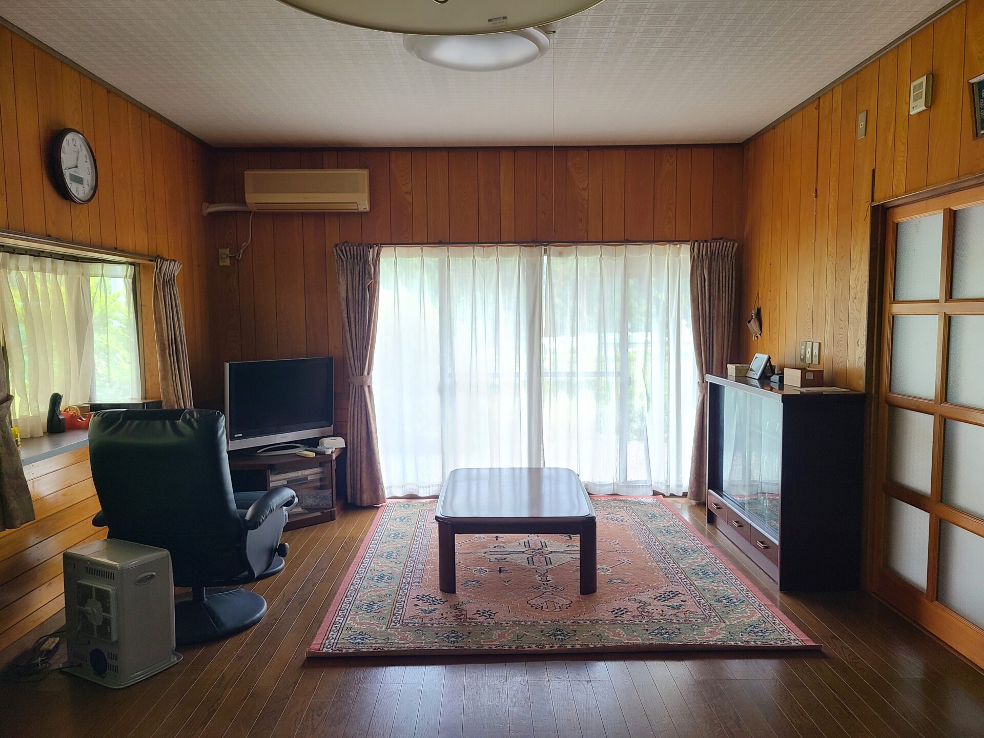 1990s wood house, 16-min walk to station, Shizuoka