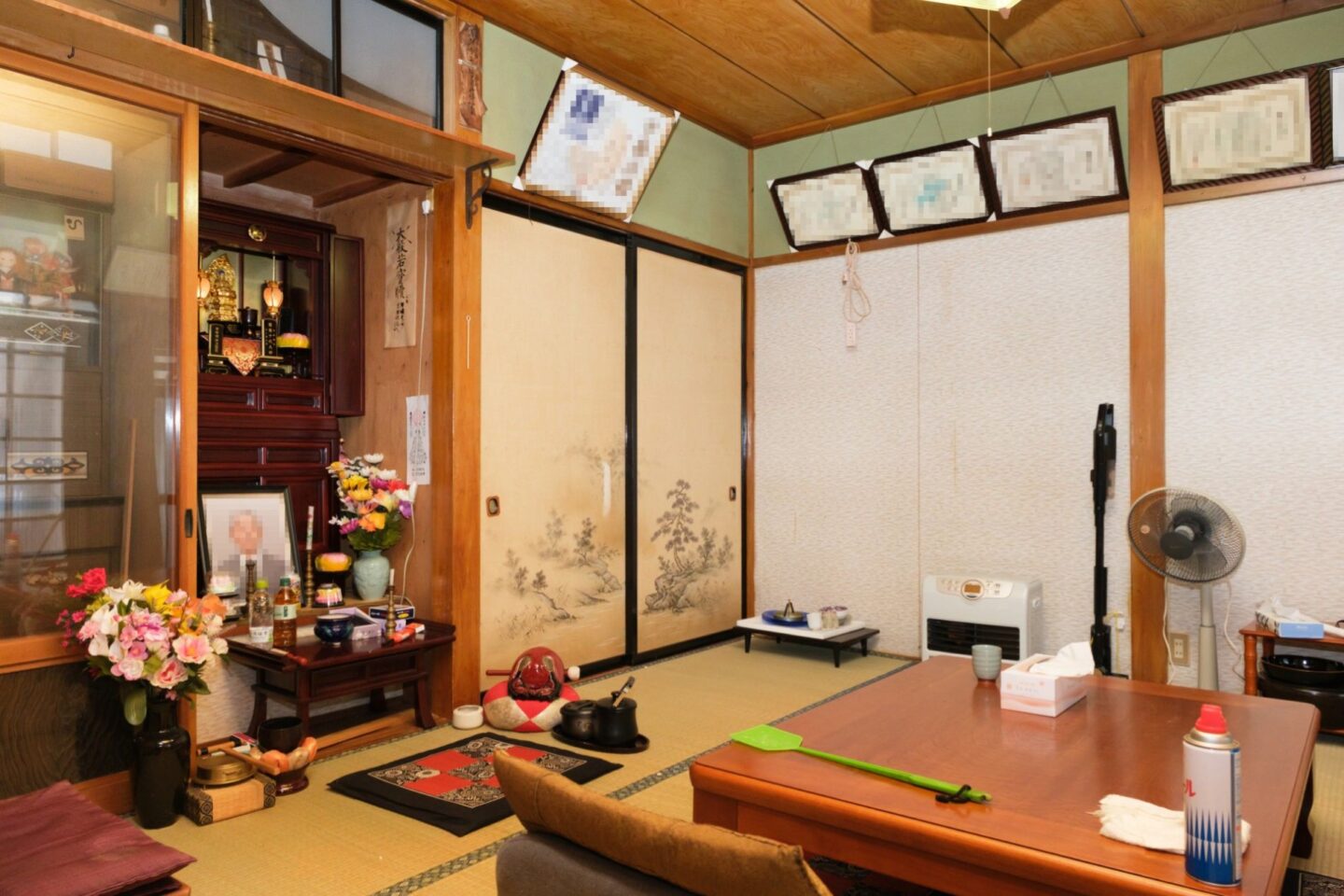 1990s wood house on a large plot in Yamagata