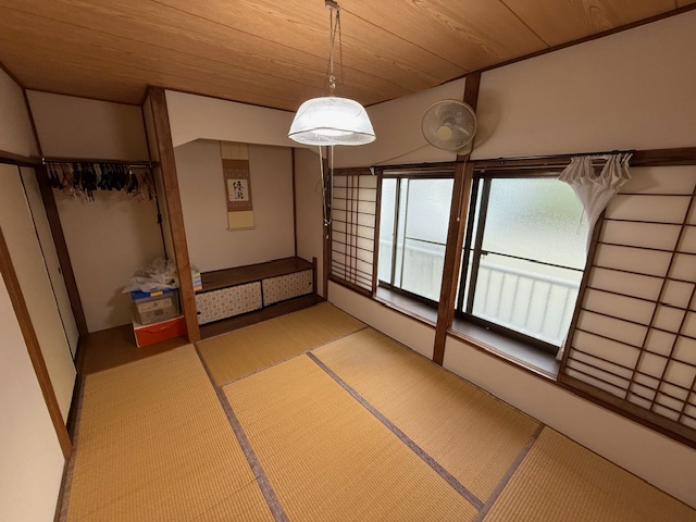 1950s wood house, 8-min walk to station, Nagano