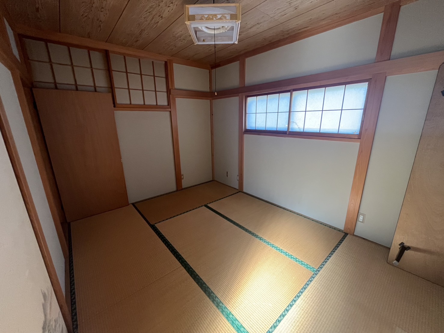 Wood house in Yamanashi