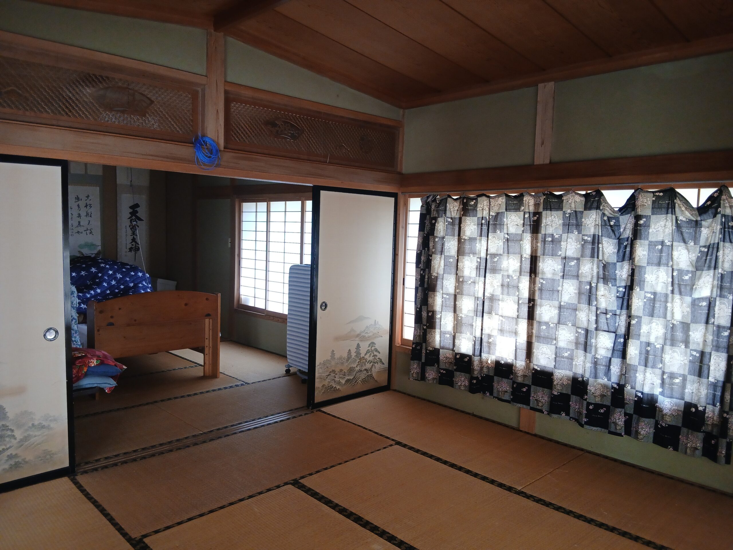 1950s wood house on a large plot in Iwate