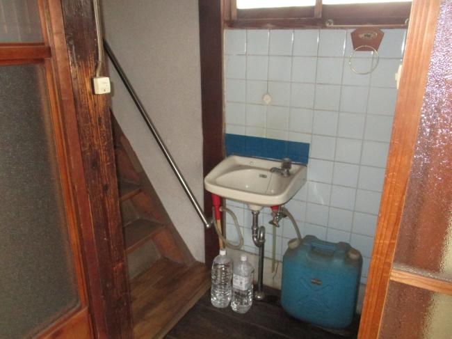 1910s wood house, 17-min walk to station, Okayama
