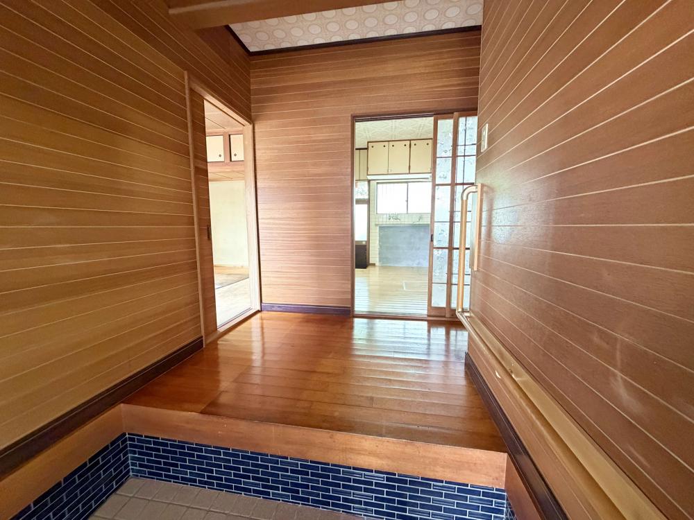 1980s wood house in Kanoya, Kagoshima