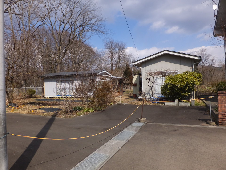 1990s wood house, 17-min walk to station, Iwate