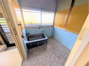 Wood house, 8-min walk to station, Shimane