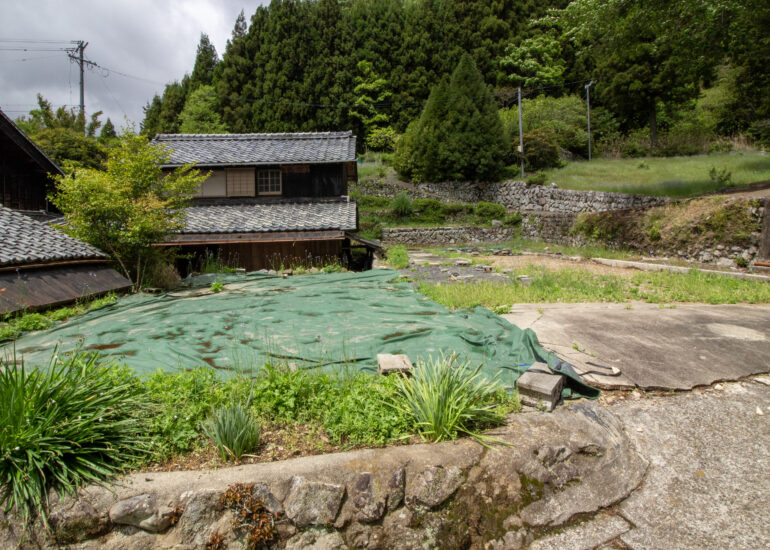 Wood house in Matsusaka Kahada