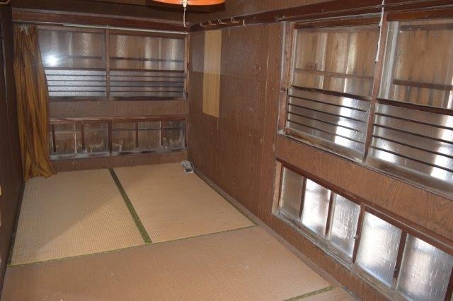 1960s wood house in Kochi