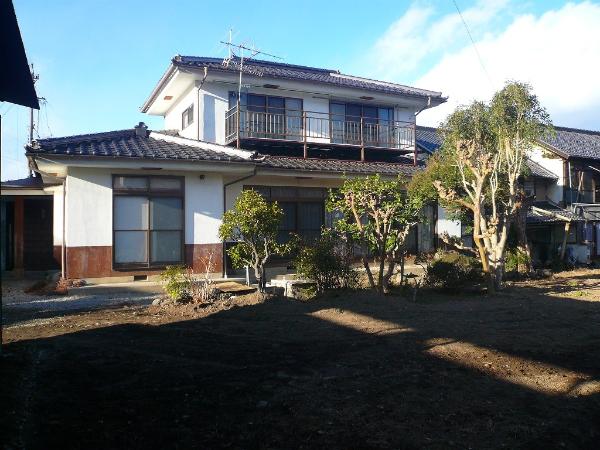 1980s house in Chikuma