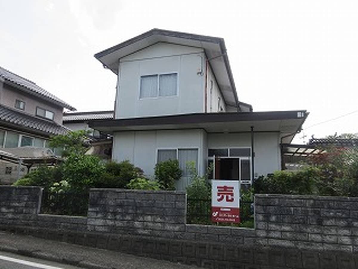 1970s wood house