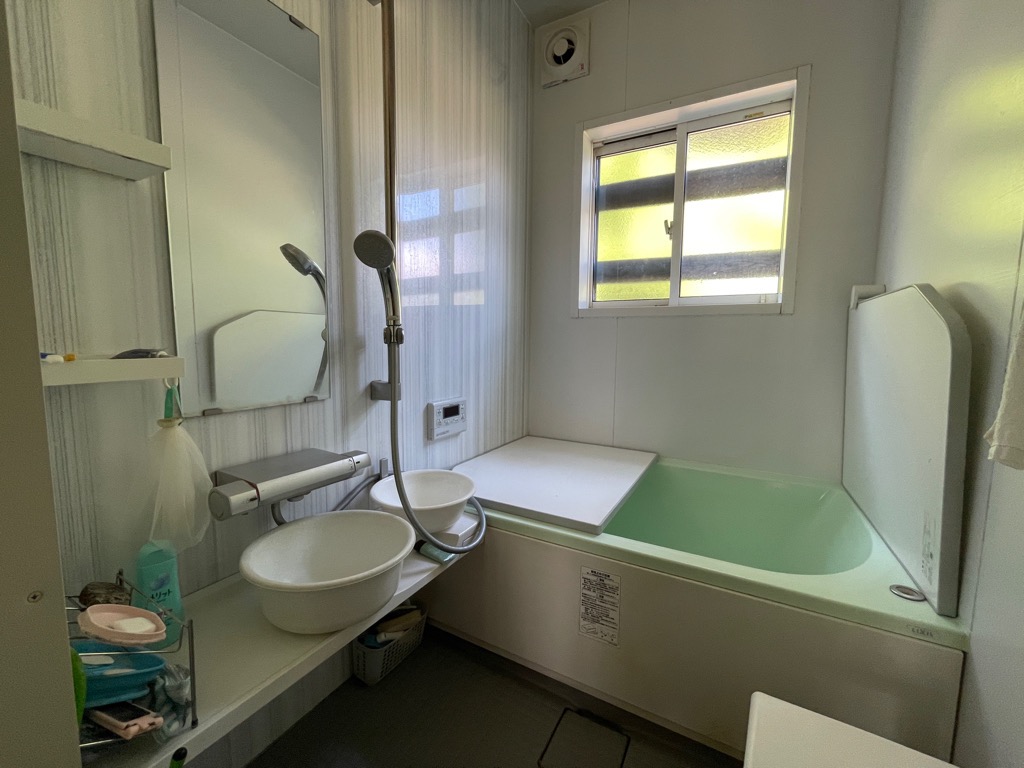 Wood house, 19-min walk to station, Nagano