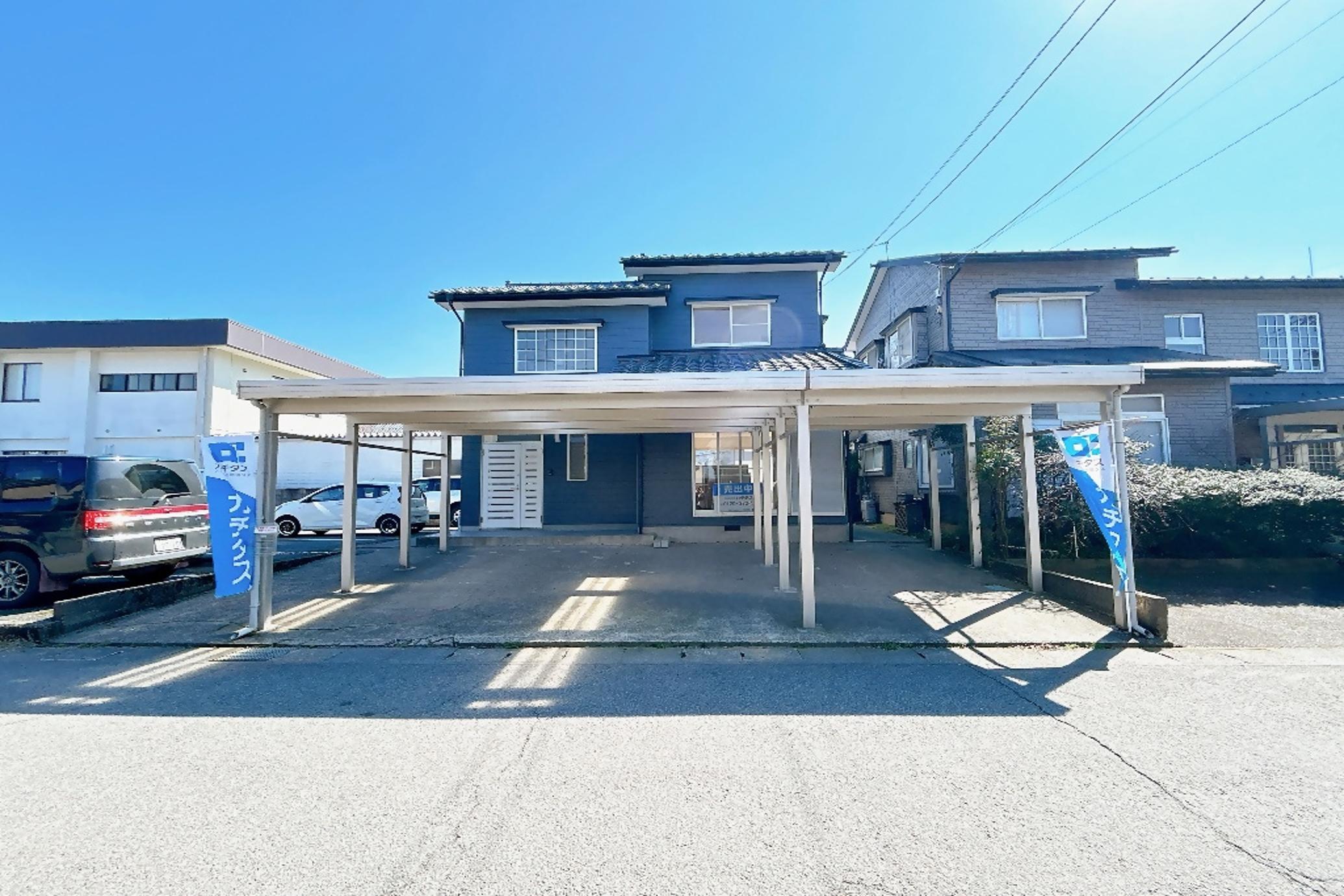 1990s wood house, 7-min walk to station, Fukui