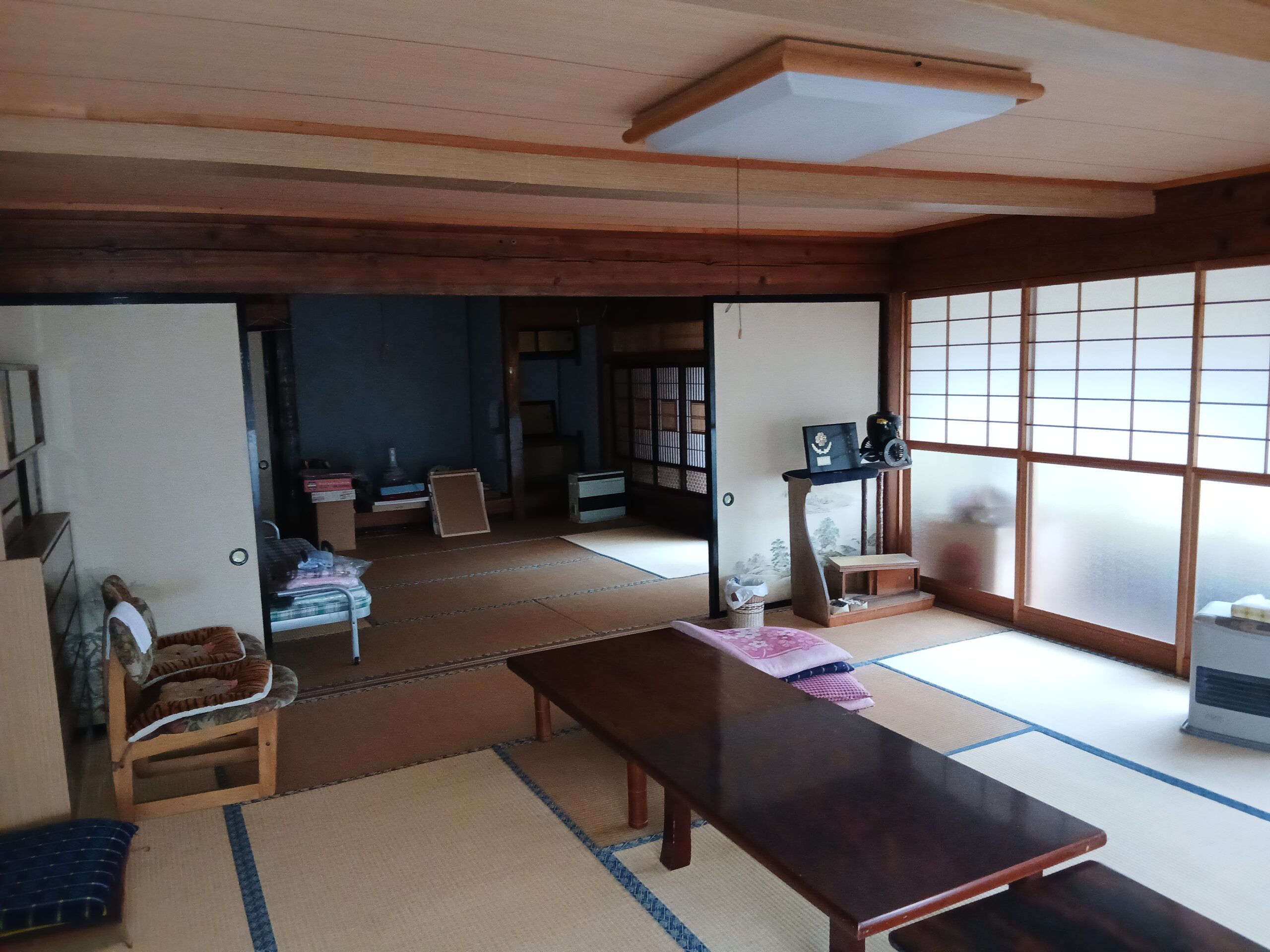 1950s wood house, 11-min walk to station, Iwate