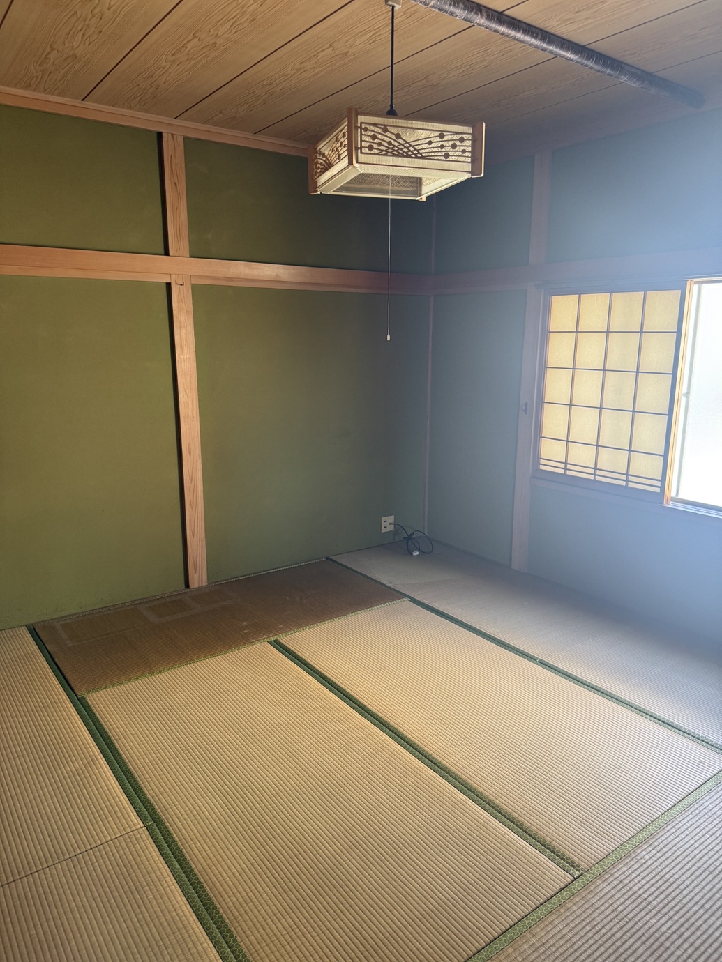 1970s wood house, 8-min walk to station, Fukui