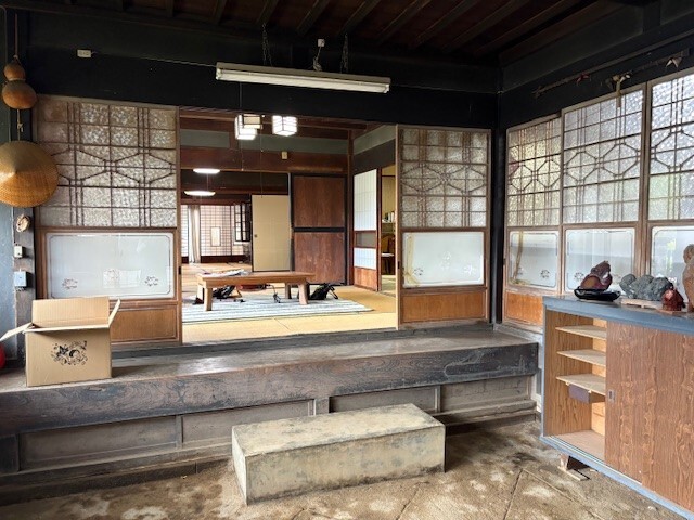 1920s house on a large plot in Yamanashi