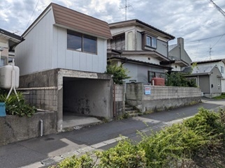 1970s wood house in Aomori