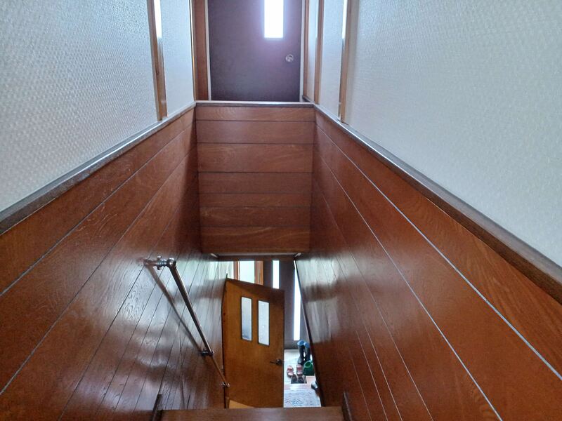 1970s wood house on a large plot in Iwate