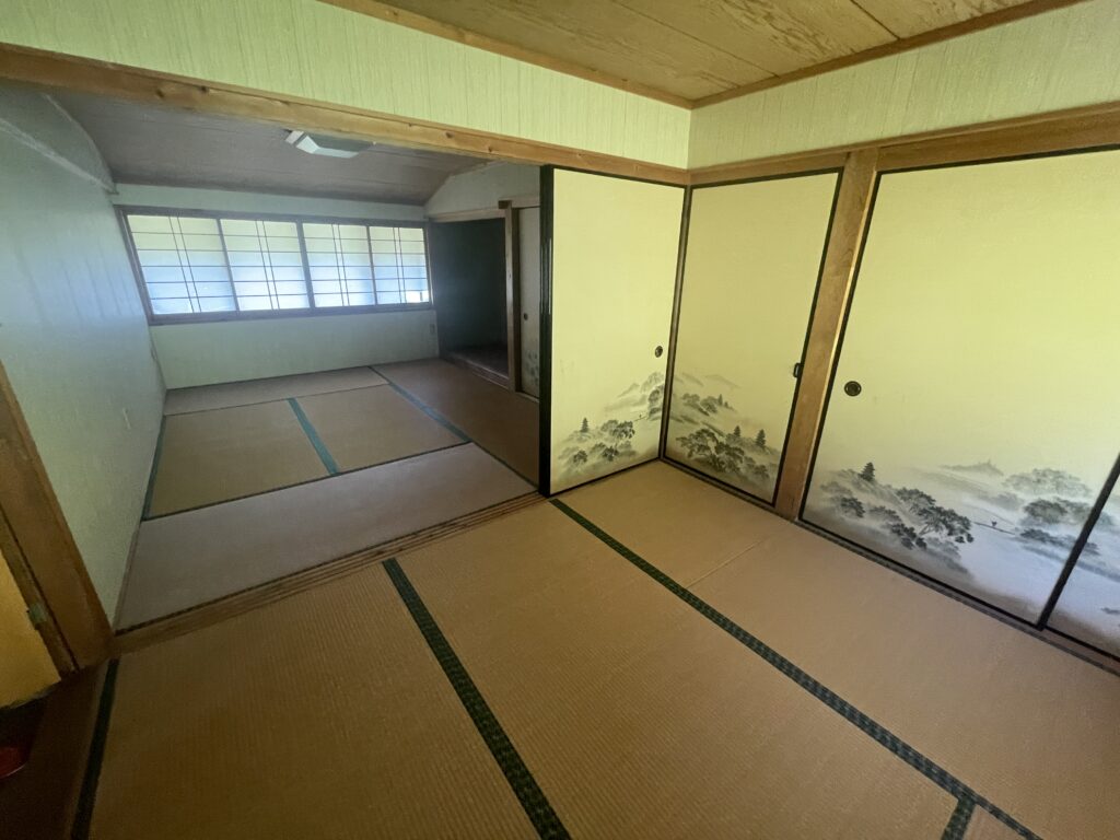 House with outbuildings in Nara