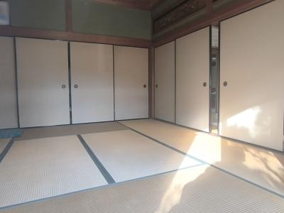 Wood house on a large plot in Hyogo