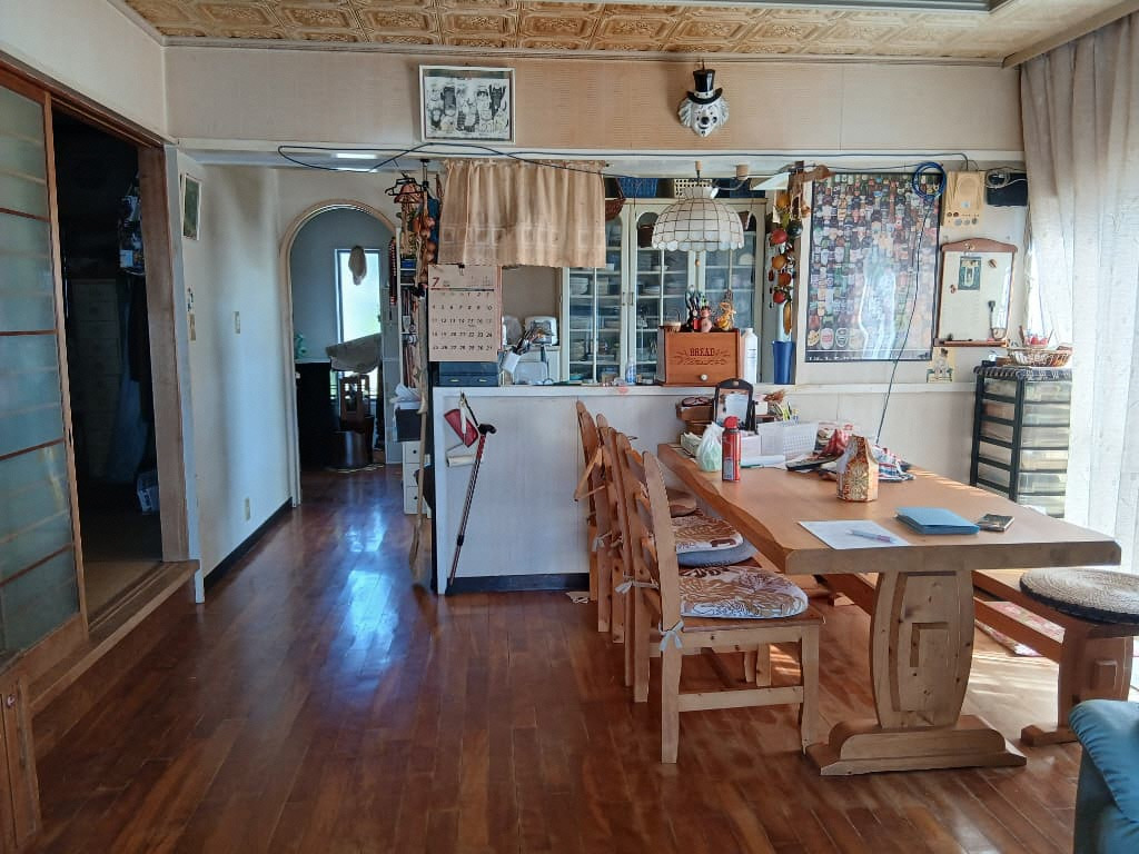 1980s wood house in Nagasaki