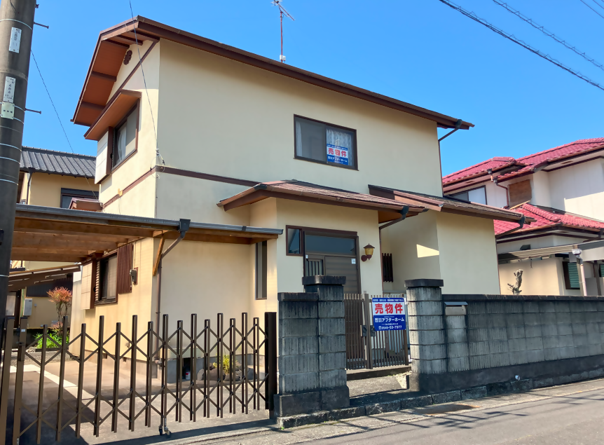 1980s wood house, 3-min walk to station, Shizuoka