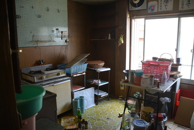 1960s wood house, 3-min walk to station, Kochi