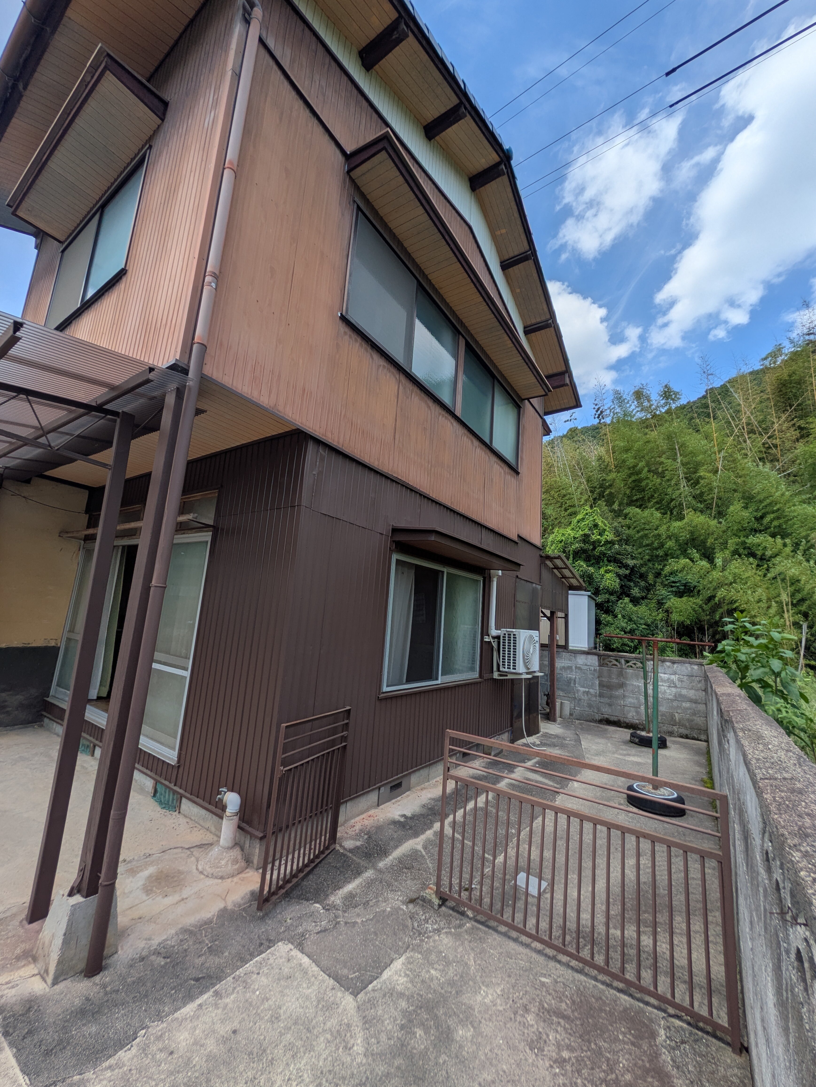 1950s wood house in Ibara